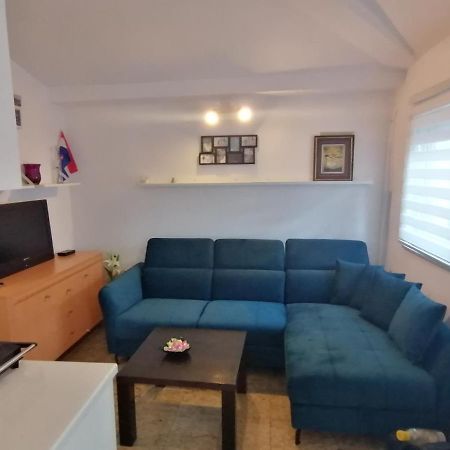 Apartman Valbandon Apartment Fazana Bagian luar foto