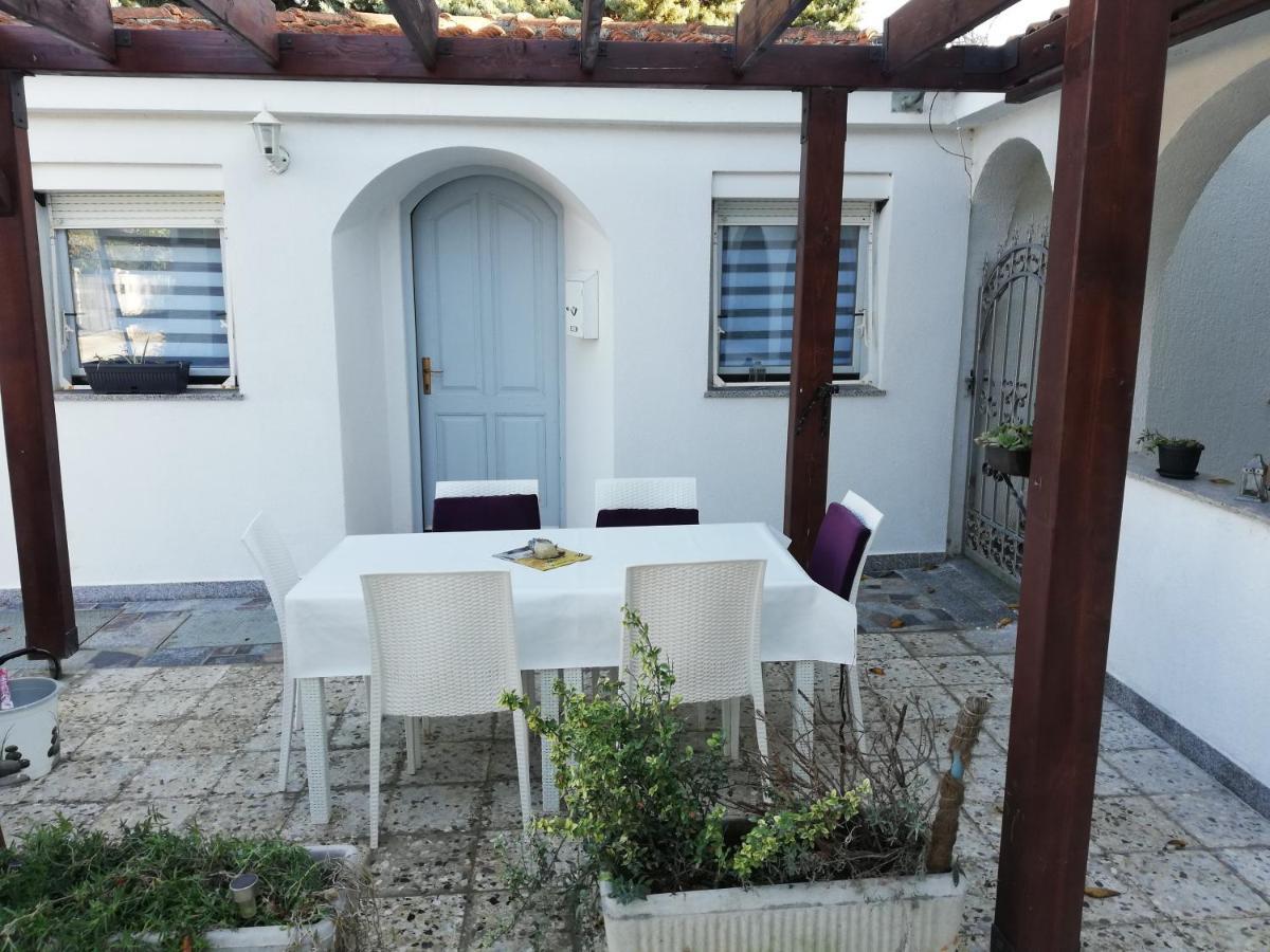 Apartman Valbandon Apartment Fazana Bagian luar foto